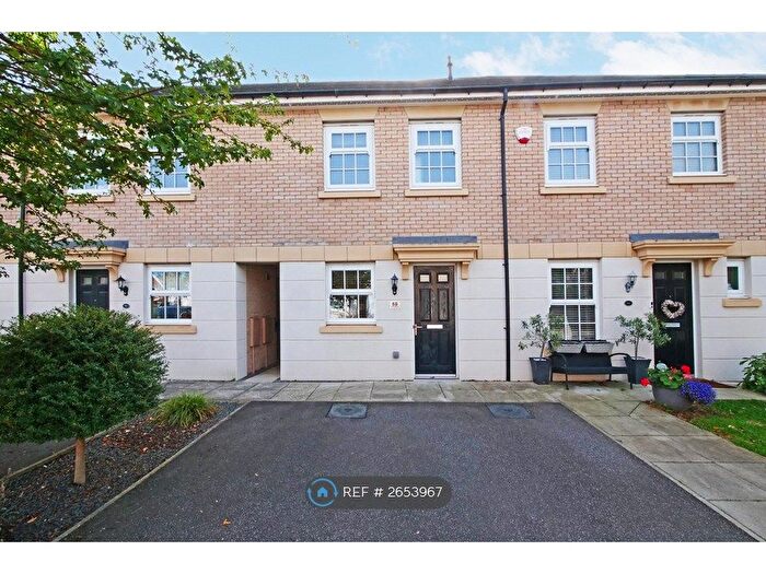 3 Bedroom Terraced House To Rent In Farro Drive, York, YO30