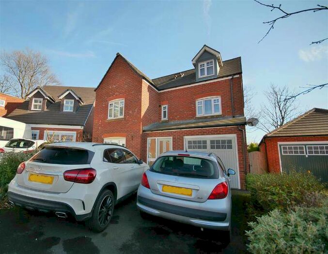4 Bedroom Detached House To Rent In Silver Birch Close, Lostock, Bolton, BL6