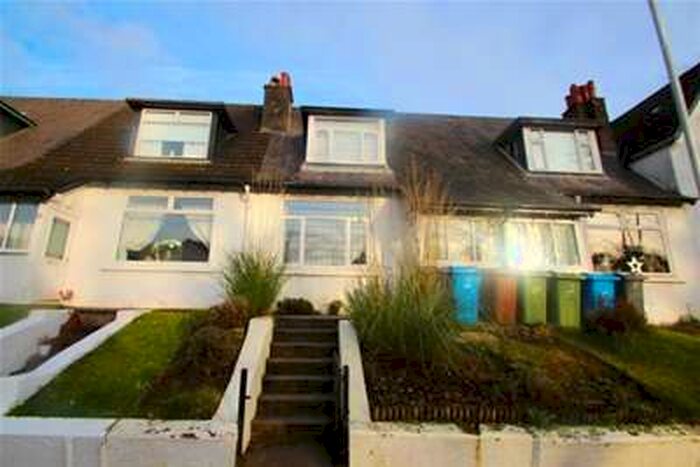 2 Bedroom House To Rent In Linwood Avenue, Clarkston, G76