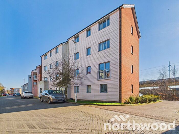 2 Bedroom Flat For Sale In Billington Grove, South Willesborough, Ashford, TN24