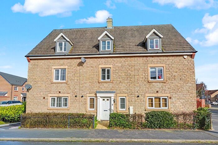 4 Bedroom Terraced House To Rent In James Drive, Calverton, Nottingham, NG14