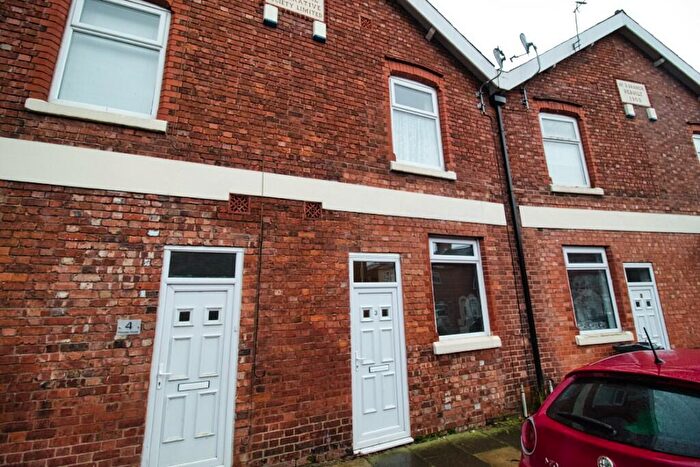 2 Bedroom Mews To Rent In Princess Street, Winsford, Cheshire, CW7