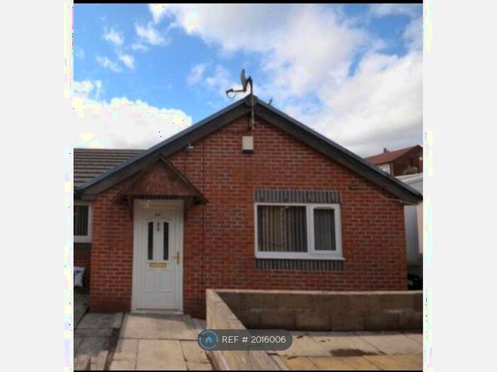 3 Bedroom Bungalow To Rent In Durham Street, Wigan, WN1