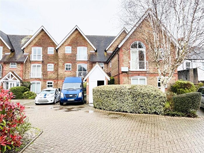 1 Bedroom Flat To Rent In River Road, Pharos Quay River Road, BN17