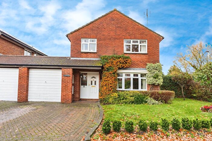 4 Bedroom Link Detached House For Sale In Mill Lane, Lower Earley, Reading, RG6