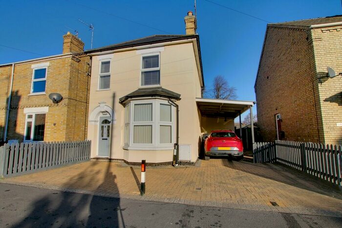 3 Bedroom Detached House For Sale In Hereward Street, March, PE15