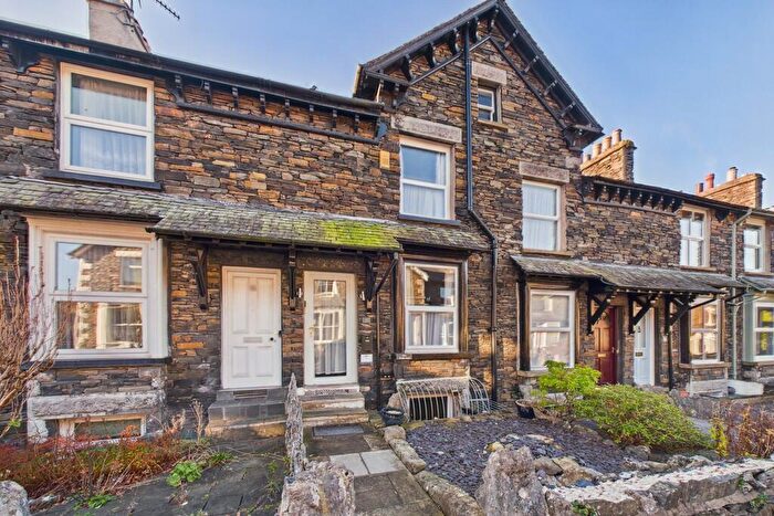 3 Bedroom Terraced House For Sale In Oak Street, Windermere, En, LA23