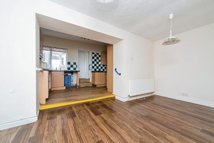 3 Bedroom Terraced House For Sale In Tanrhiw Road, Tregarth, Bangor, Gwynedd, LL57