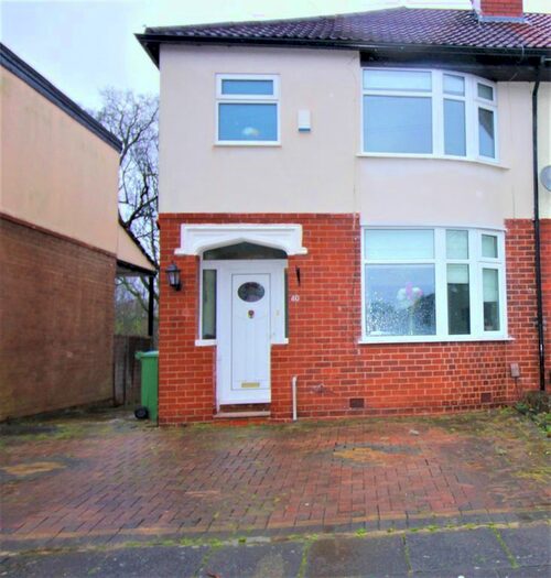 3 Bedroom Semi-Detached House To Rent In The Crescent, Bredbury, Stockport SK6