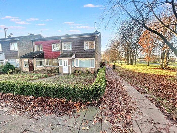 3 Bedroom Semi-Detached House For Sale In Doddington Drive, Cramlington, Northumberland, NE23