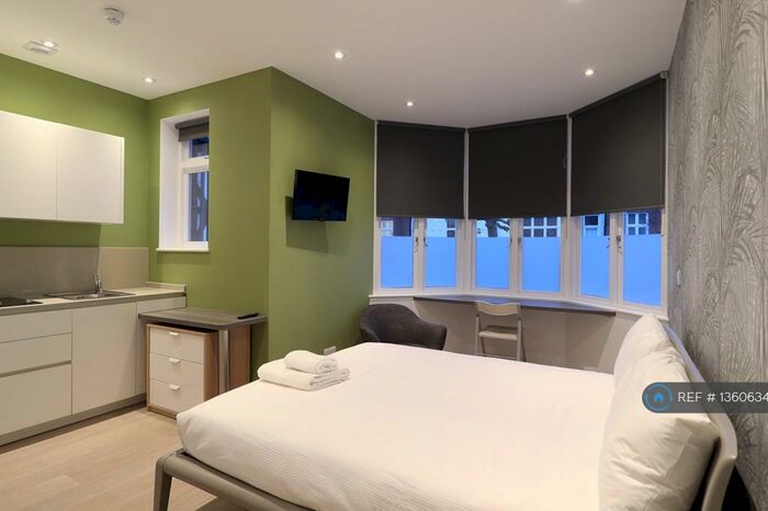 Studio To Rent In Lymington Road, London, NW6