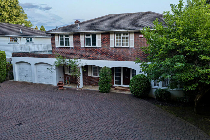 5 Bedroom Detached House To Rent In Leigh Hill Road, Cobham, KT11