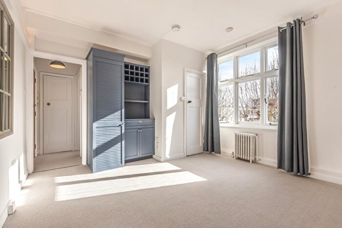 1 Bedroom Apartment To Rent In Abercorn Place, London, NW8