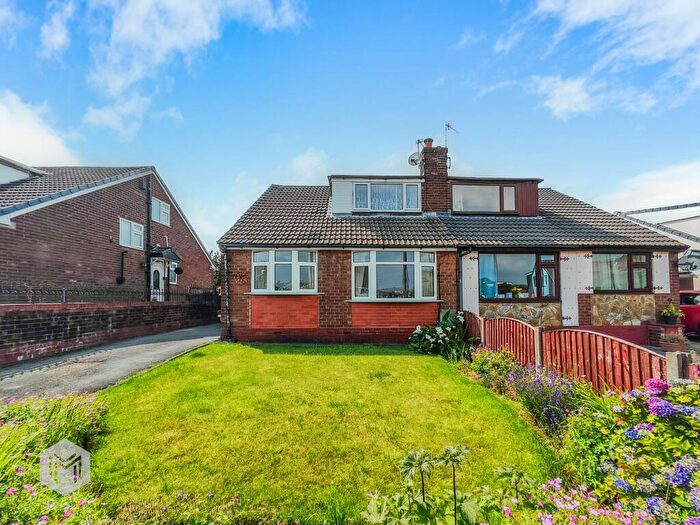 2 Bedroom Semi-Detached House For Sale In Worcester Road, Swinton, M27