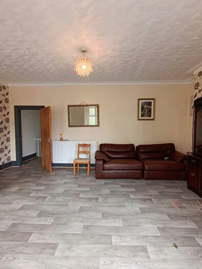 2 Bedroom Flat To Rent In Chepstow Road, Newport, NP19