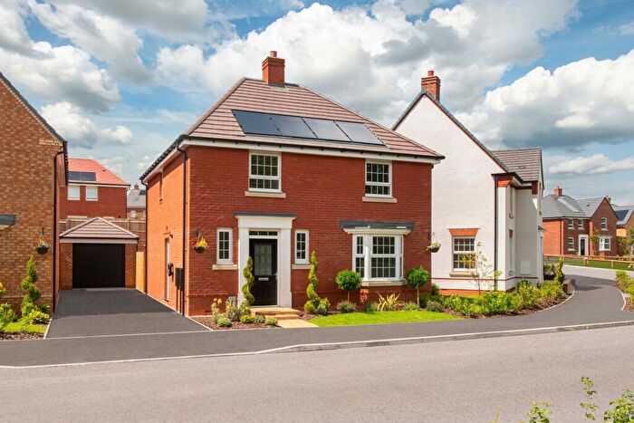 4 Bedroom Detached House For Sale In Beck Lane, Sutton In Ashfield, Nottinghamshire, NG17