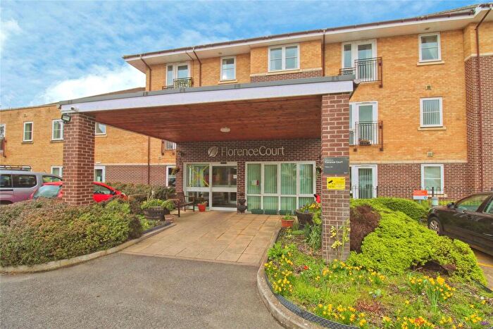 2 Bedroom Apartment For Sale In Florence Court, Trowbridge, BA14