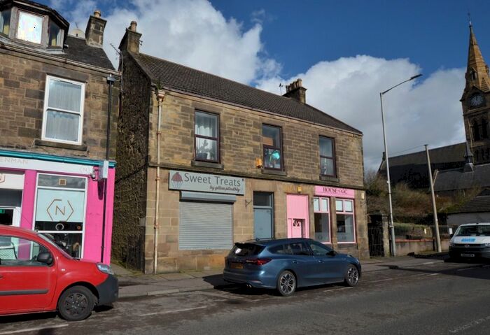 Studio To Rent In High Street, Leslie, KY6