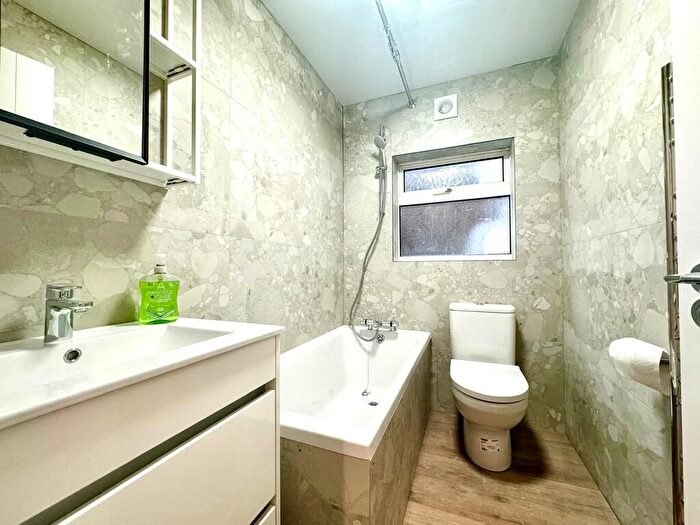 1 Bedroom Flat To Rent In Grant Road, Harrow, HA3