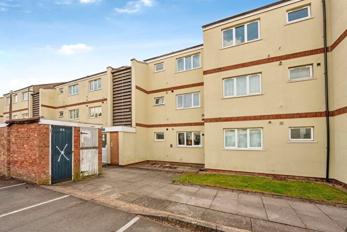 1 Bedroom Flat For Sale In Fownhope Close, Redditch, B98