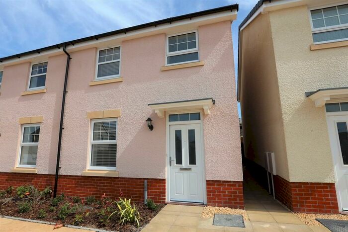 3 Bedroom Semi-Detached House To Rent In Cae Ffynnon, Clare Gardens, CF71