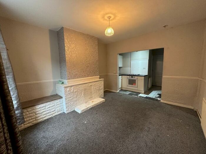 2 Bedroom Terraced House To Rent In Blythe Street, Wombwell, S73