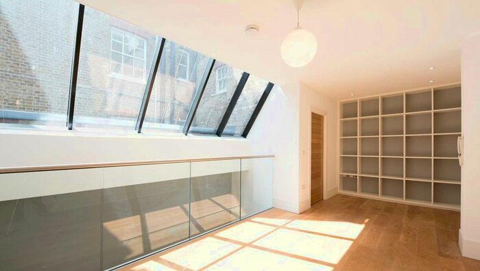 2 Bedroom Property To Rent In Boswell Street, Marylebone, W1U