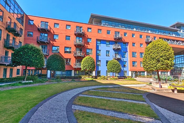 1 Bedroom Flat For Sale In West One Plaza, Cavendish Street, Sheffield, S3