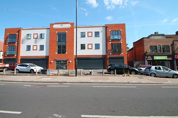 2 Bedroom Flat To Rent In Mercury House, High Street, Feltham, Middlesex, TW13