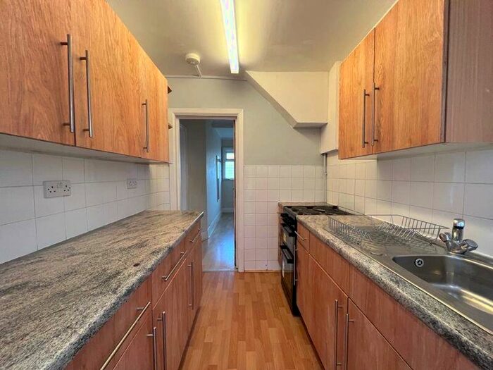 4 Bedroom Terraced House To Rent In Medmerry Hill, Brighton, BN2