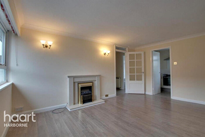 1 Bedroom Apartment To Rent In Lordswood Square, Harborne, B17