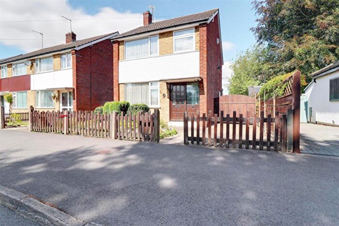 3 Bedroom Detached House For Sale In Eden Road, Beverley, HU17