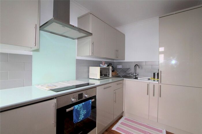 Studio To Rent In Thorpehall Mansions, Eaton Rise, London, W5