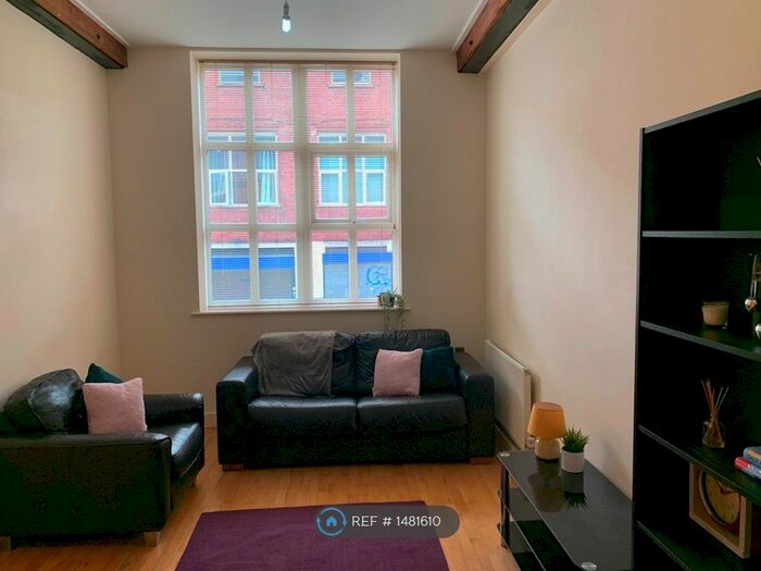 2 Bedroom Flat To Rent In The River Buildings, Leicester, LE3