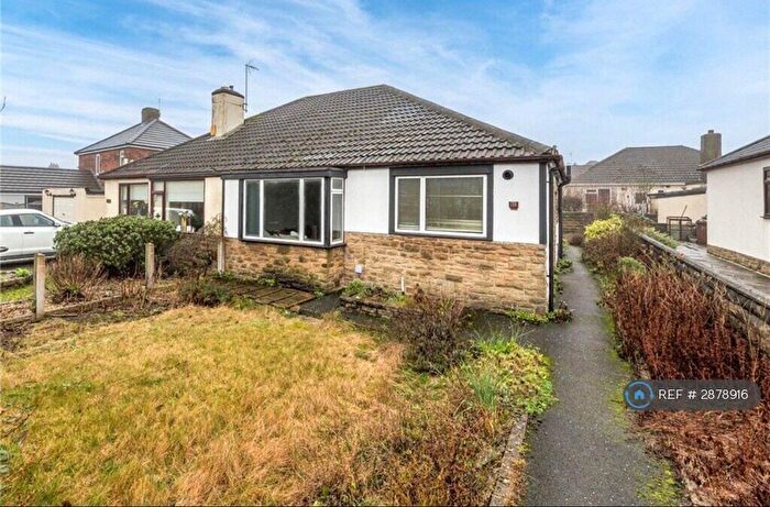 2 Bedroom Bungalow To Rent In Britannia Road, Leeds, LS27
