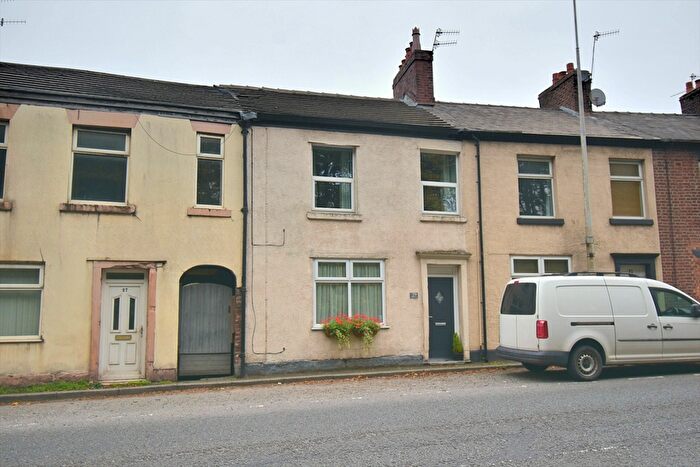 3 Bedroom Terraced House For Sale In Buxton Road, Disley, Stockport, SK12