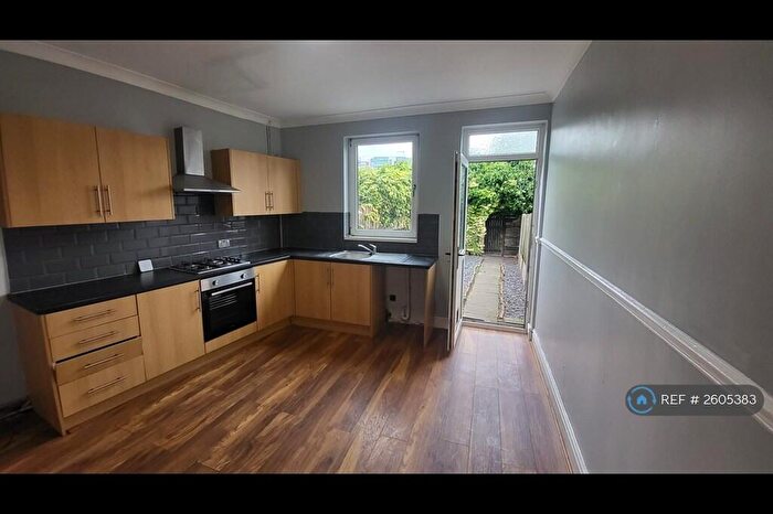 3 Bedroom Terraced House To Rent In Grafton Street, Barnsley, S70