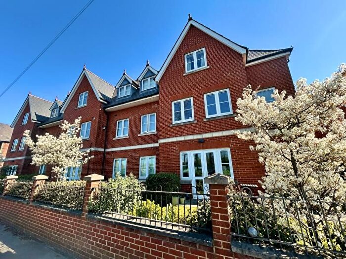 2 Bedroom Flat To Rent In Woodbridge Road, Guildford, GU1