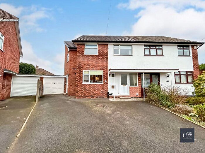 4 Bedroom Semi Detached House For Sale In Bracken Way, Streetly, Sutton Coldfield, B74