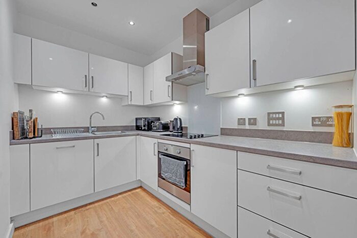 1 Bedroom Flat For Sale In Gallions Reach, Gallions Reach, London, E16