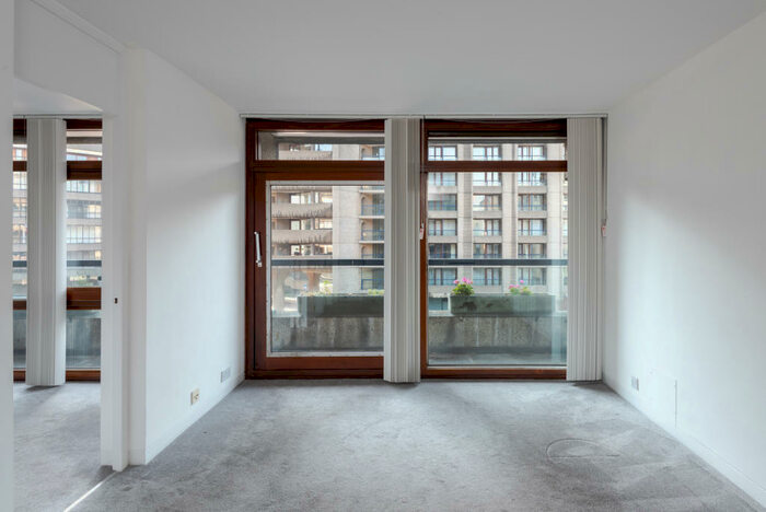 1 Bedroom Apartment To Rent In Ben Jonson House, Barbican, London, EC2Y