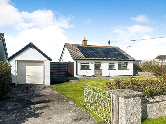 3 Bedroom Bungalow For Sale In Llewelyn Drive, Fairbourne, Gwynedd, LL38