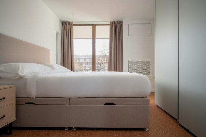 3 Bedroom Flat To Rent In Balfron Tower, St Leonards Road, London, E14