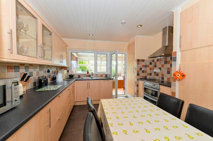 3 Bedroom Bungalow For Sale In Ilford Road, Belfast, BT6