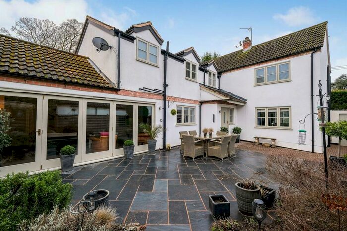 5 Bedroom Detached House For Sale In Old Melton Road, Keyworth, Nottingham, NG12