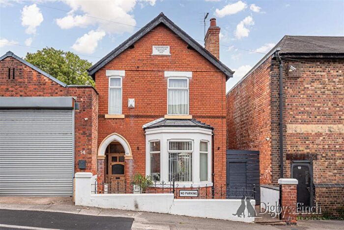 3 Bedroom Link Detached House For Sale In Hendon Rise, Nottingham, NG3