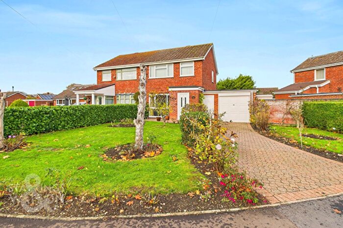 3 Bedroom Semi-detached House For Sale In Gowing Road, Mulbarton, Norwich, NR14