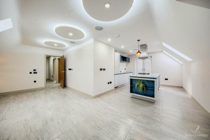 2 Bedroom Apartment For Sale In The Willows, Edgbaston Road, Edgbaston, B12