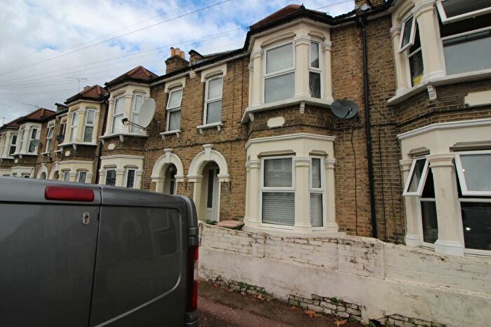 2 Bedroom Terraced House To Rent In Ravenscroft Road, London, E16