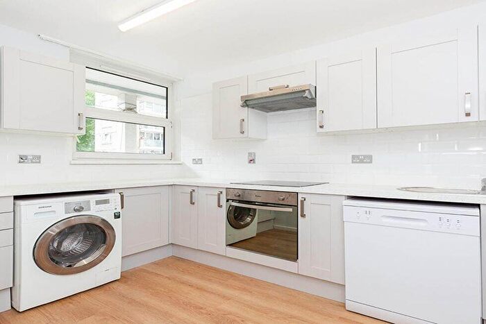 3 Bedroom Flat To Rent In Troutbeck, Albany Street, Camden Town / Regents Park, NW1